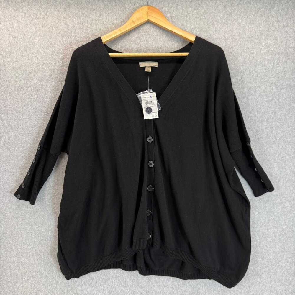OneA Womens Black Button-Up Cardigan Sweater Button Sleeve Boxy Size Medium‎ NWT